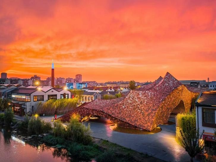 Yixing Purple Clay Fig1